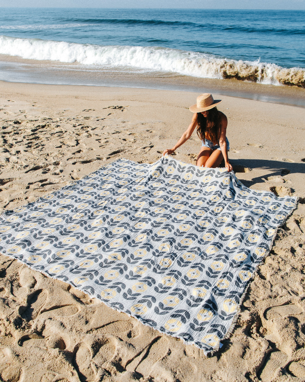 Sand Cloud Party Blanket - Beach Towels - Big Sun Vernon  | Okanagan Beachwear