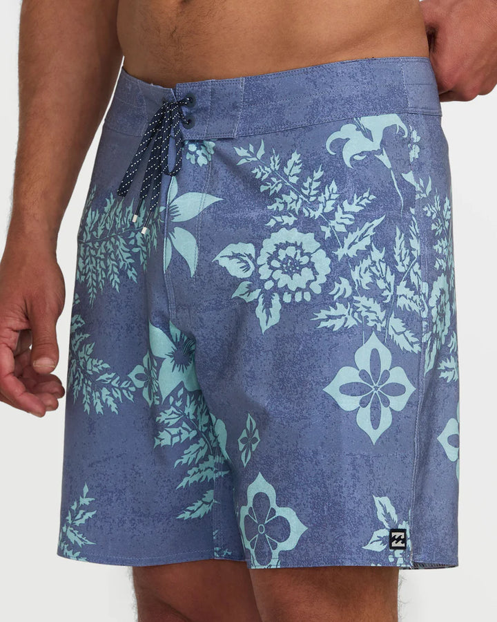 Billabong Good Times Pro Boardshort - Mens 17" Boardshorts - Big Sun Vernon  | Okanagan Beachwear