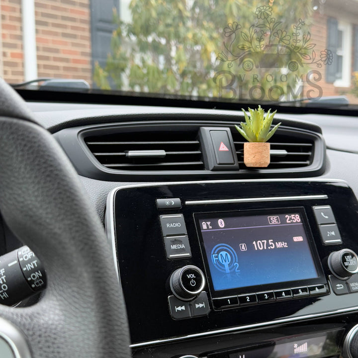 Vroom Blooms Short Aloe Vera Plant Vent Clip Car Air Freshener (Reusable)