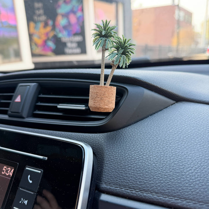 Vroom Blooms Palm Tree Vent Clip Car Air Diffuser Reusable