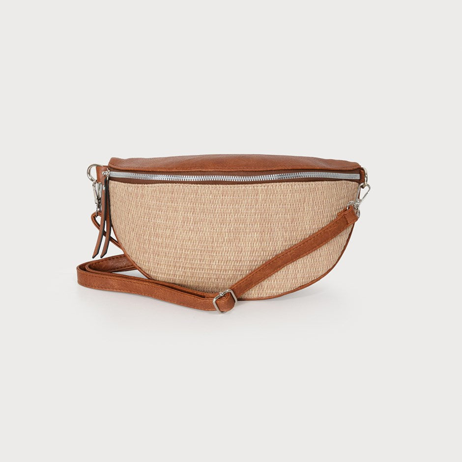 Caracol Rafia Belt Bag