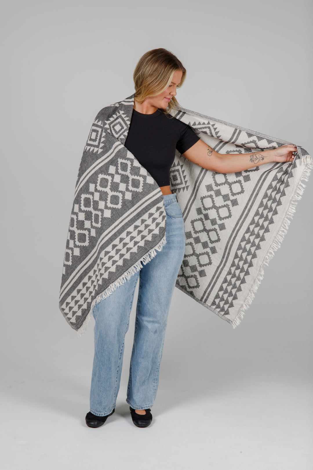 Tofino Towel The Beach Towel