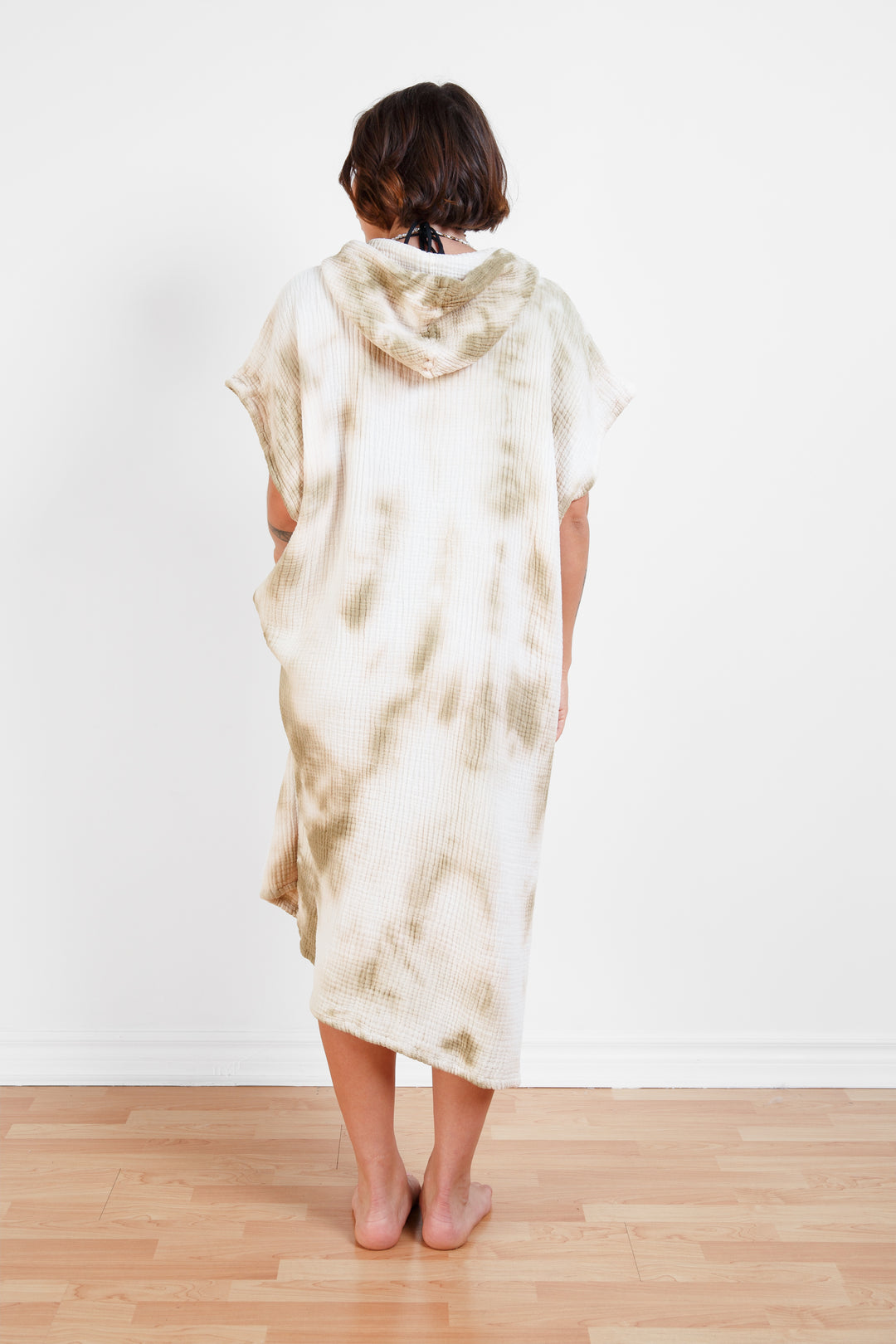Tofino Towel Holden Tie-dye Unisex Poncho - Womens Casual Coverups - Big Sun Vernon  | Okanagan Beachwear