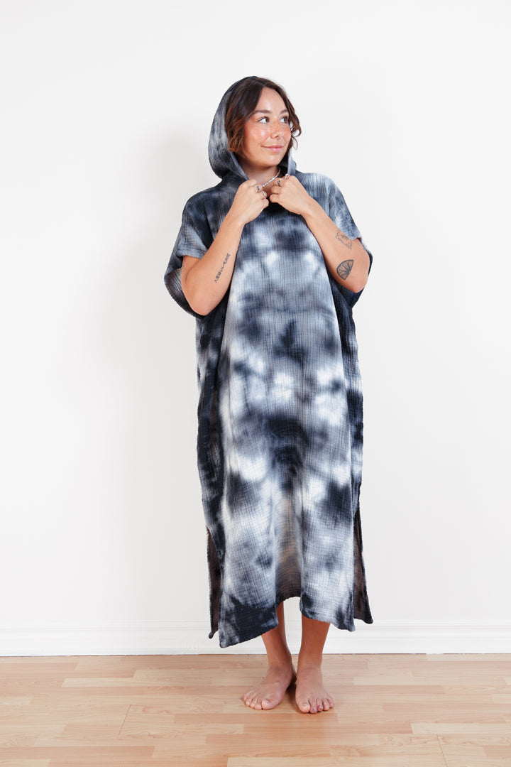 Tofino Towel Holden Tie-dye Unisex Poncho - Womens Casual Coverups - Big Sun Vernon  | Okanagan Beachwear