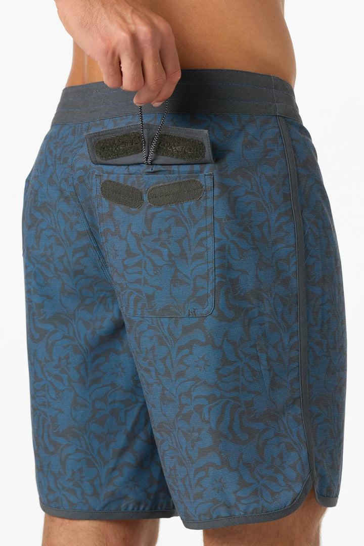 O'Neill OG Print Scallop 18" Boardshort