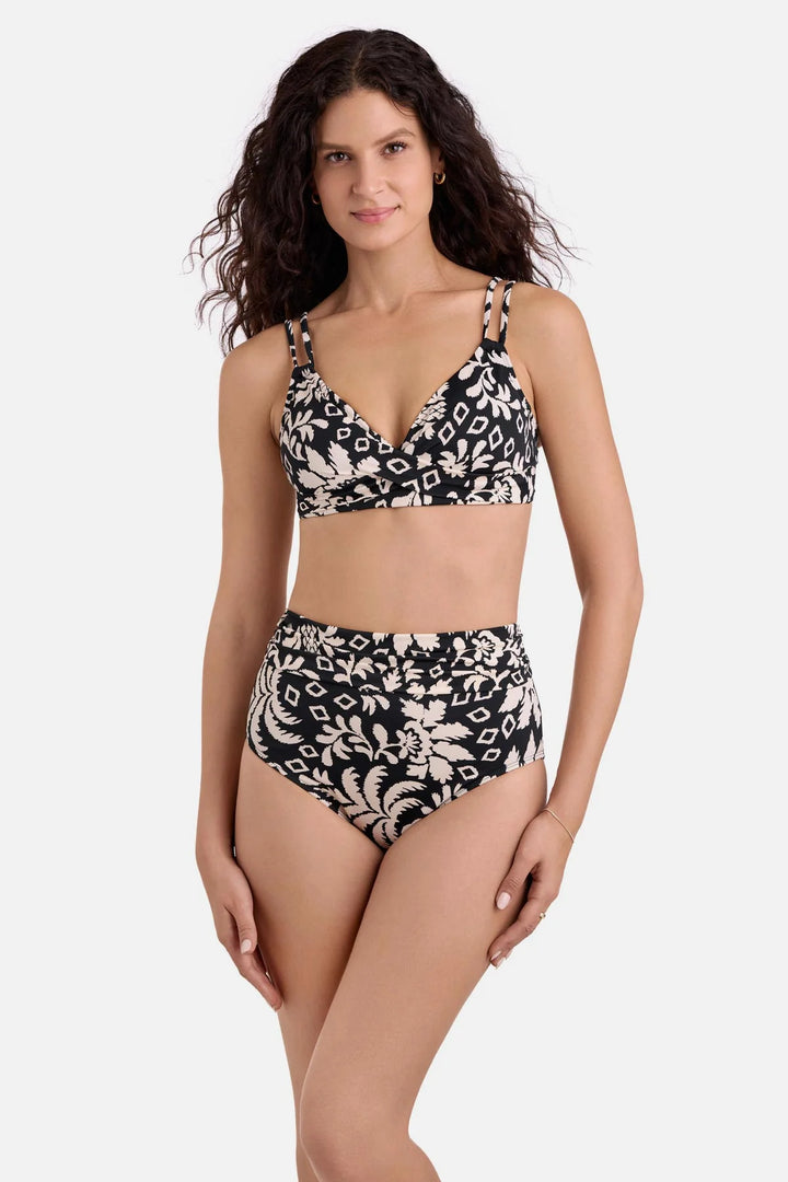 ShapeSolver Palm Royale Clare Twist Underwire Top