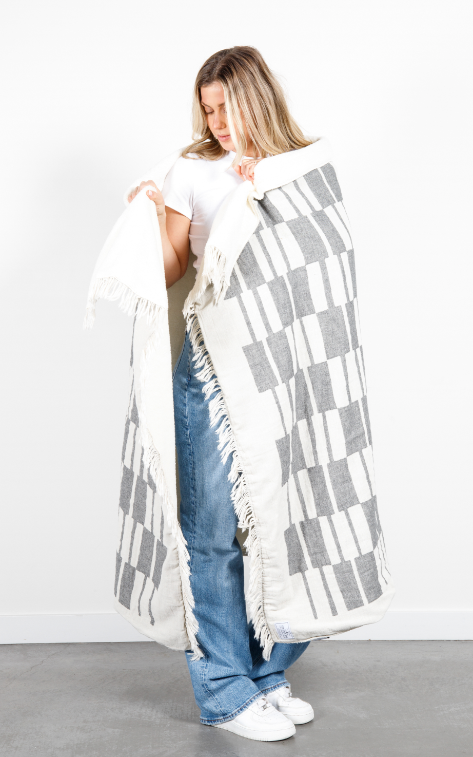 Tofino Towel Vance Throw - Blankets - Big Sun Vernon  | Okanagan Beachwear