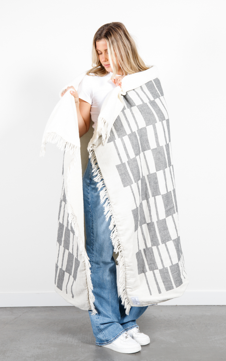 Tofino Towel Vance Throw - Blankets - Big Sun Vernon  | Okanagan Beachwear