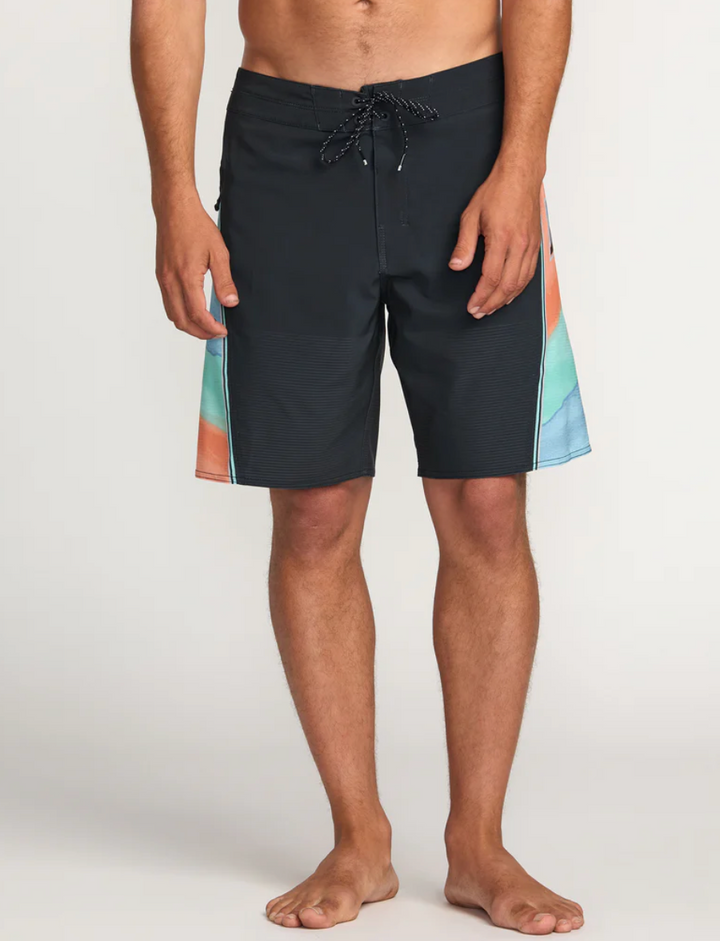 Billabong Straddie Airlight 20" Boardshort - Mens 20" Boardshorts - Big Sun Vernon  | Okanagan Beachwear