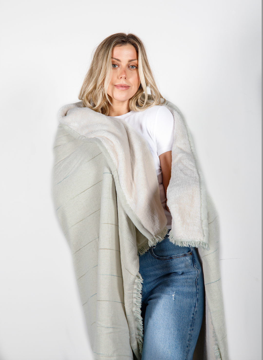 Tofino Towel Everest Throw - Blankets - Big Sun Vernon  | Okanagan Beachwear