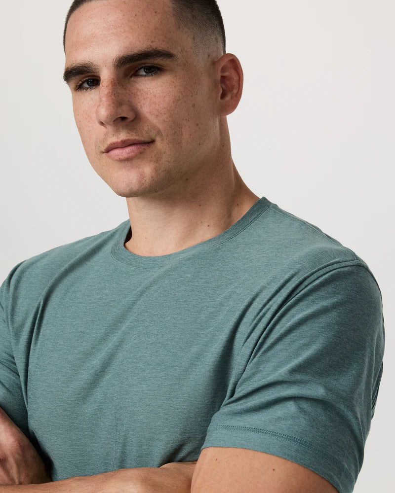 Vuori Strato Tech Tee