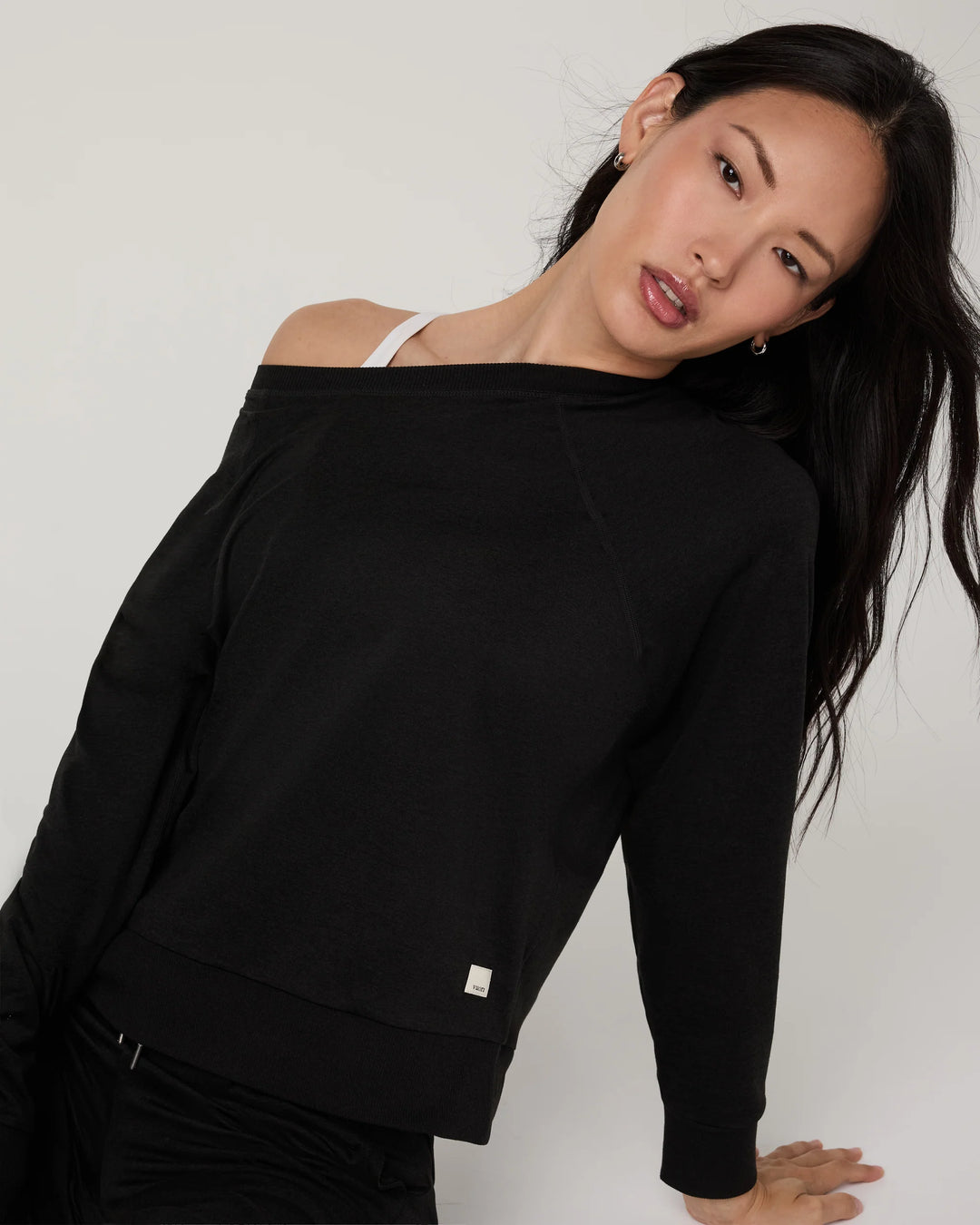 Vuori Long Sleeve Halo Crew