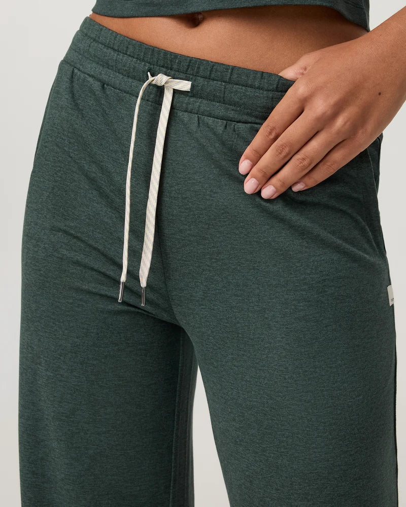 Vuori Halo Essential Wideleg Pant