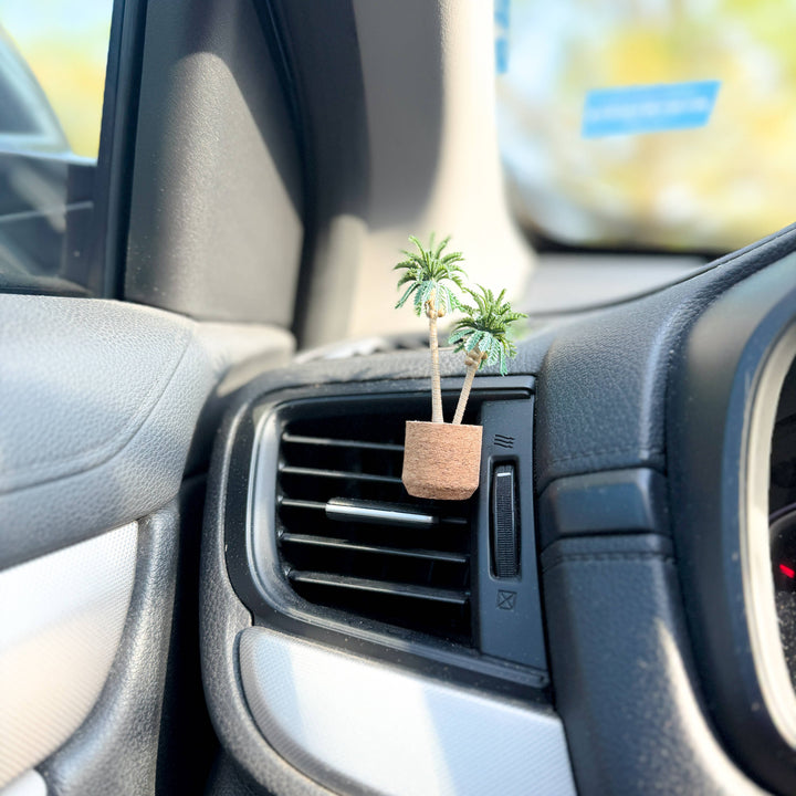 Vroom Blooms Palm Tree Vent Clip Car Air Diffuser Reusable