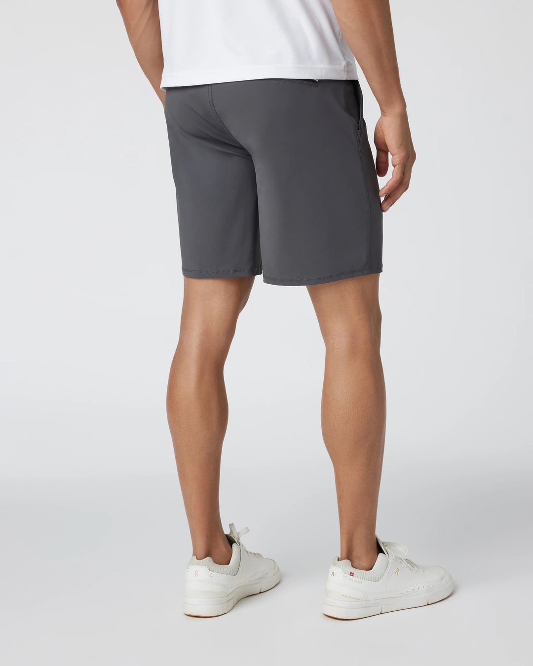 Vuori Meta Short 8"