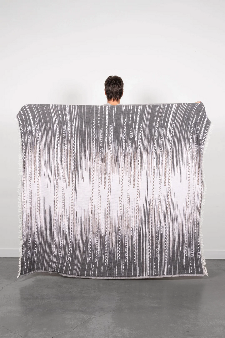 Tofino Towel Chara Fleece Throw
