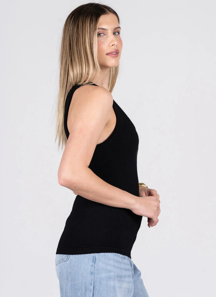 C'est Moi Seamless Textured Tank