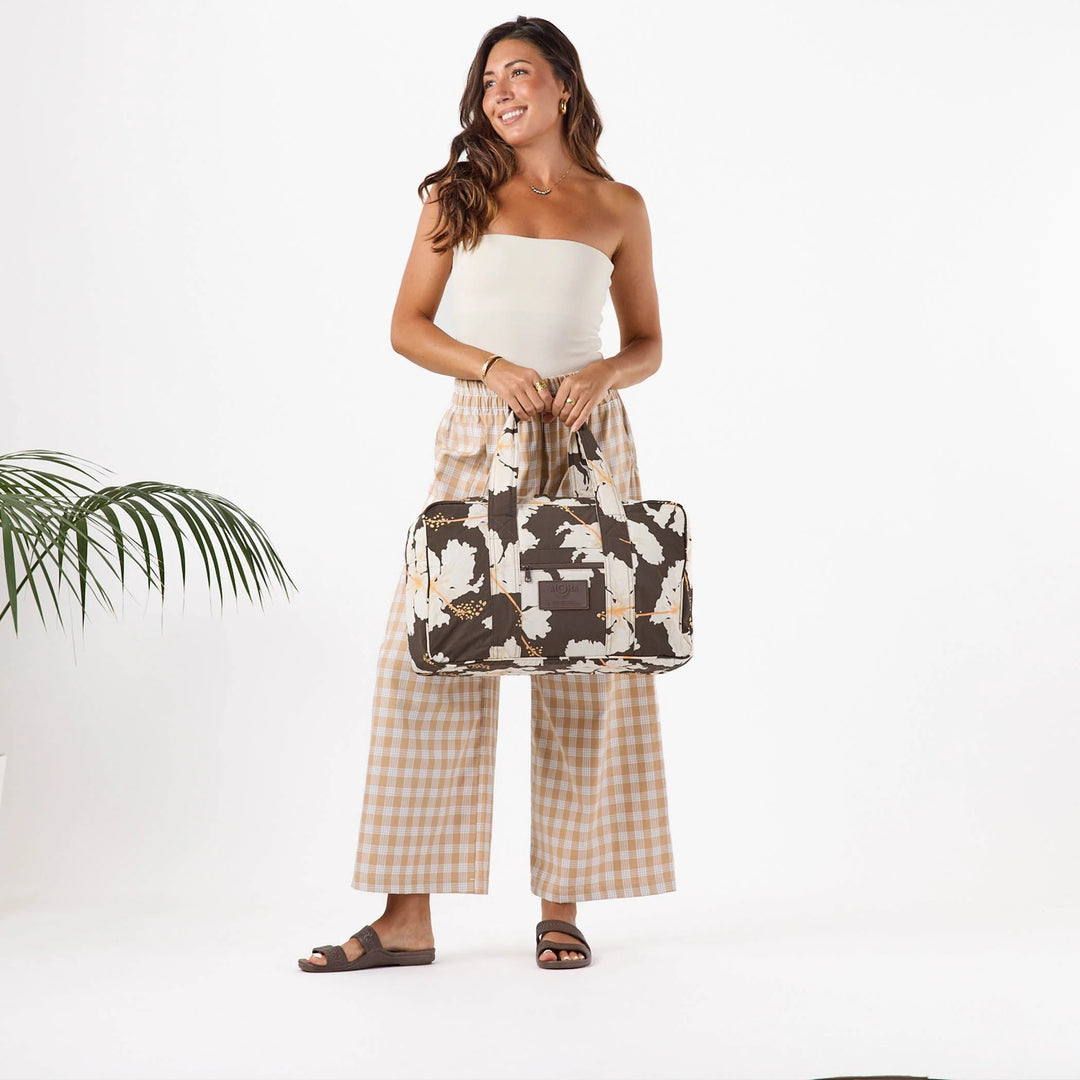 Aloha Tahaa Keep it Light Weekender