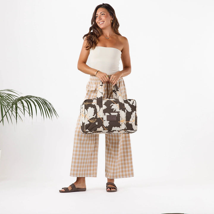 Aloha Tahaa Keep it Light Weekender
