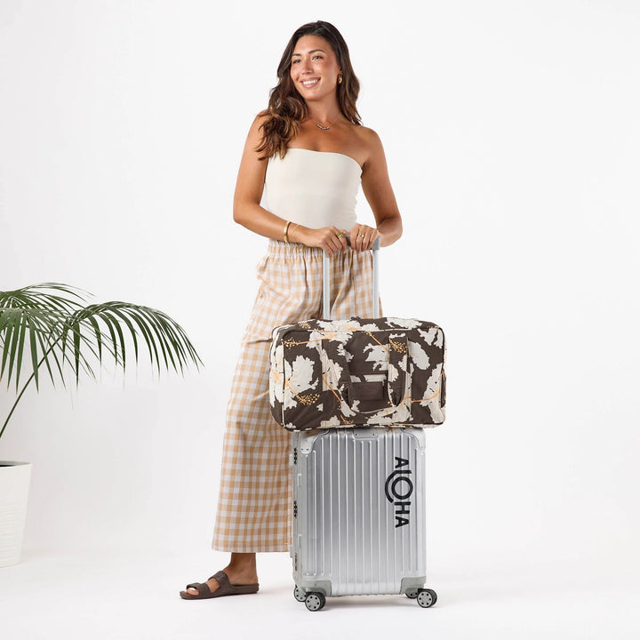 Aloha Tahaa Keep it Light Weekender