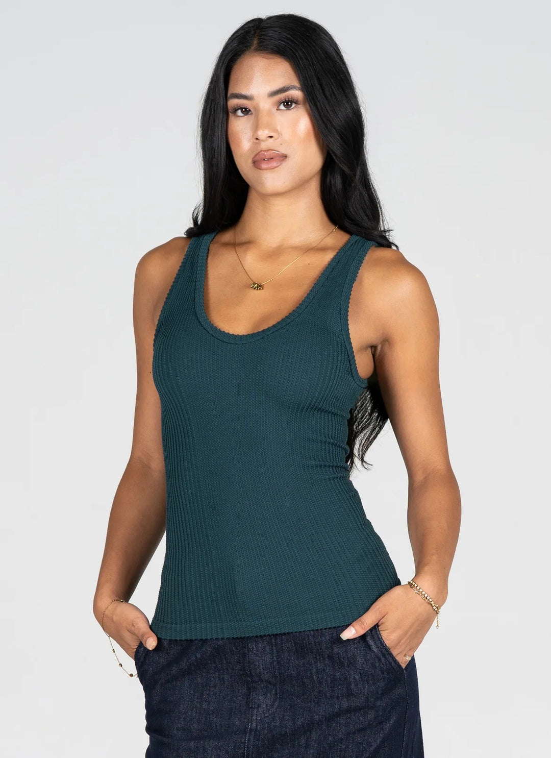 C'est Moi Seamless Textured Tank