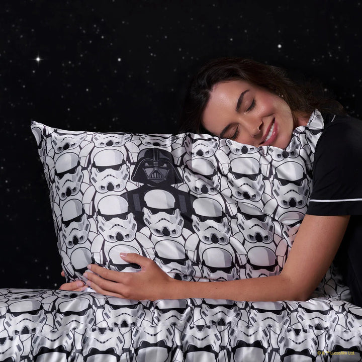 Kitsch Star Wars Satin Pillow Case - Darth Vader & Stormtroopers
