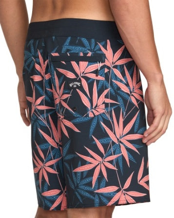 Billabong Sunday's Airlite 19" Boardshort - Mens 19" Boardshorts - Big Sun Vernon  | Okanagan Beachwear