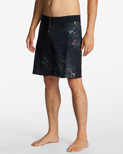 Billabong Sunday's Airlite 19" Boardshort - Mens 19" Boardshorts - Big Sun Vernon  | Okanagan Beachwear