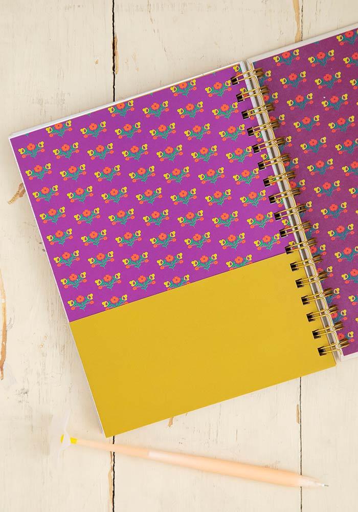 Natural Life Spiral Notebook I am Grateful - Book - Big Sun Vernon